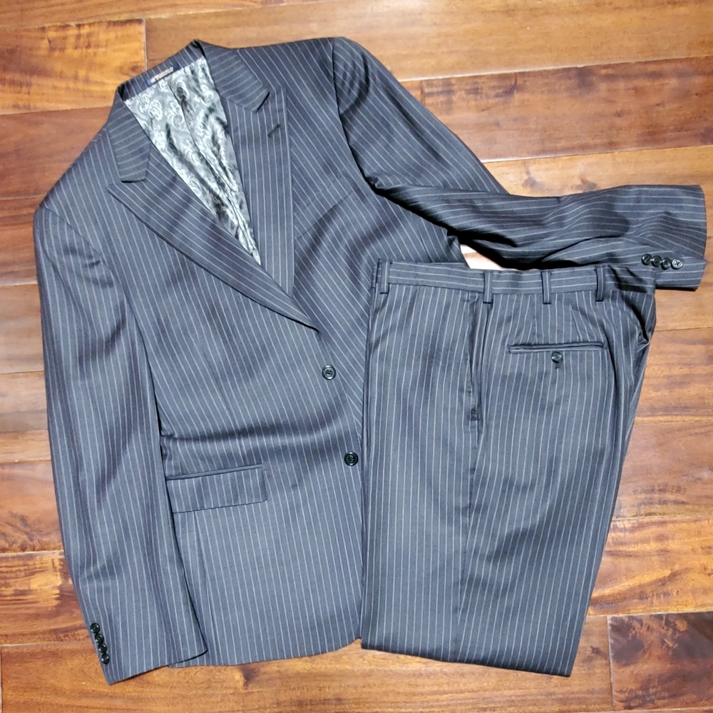 44R Hart Schaffner & Marx Men's Gray Wool Suit